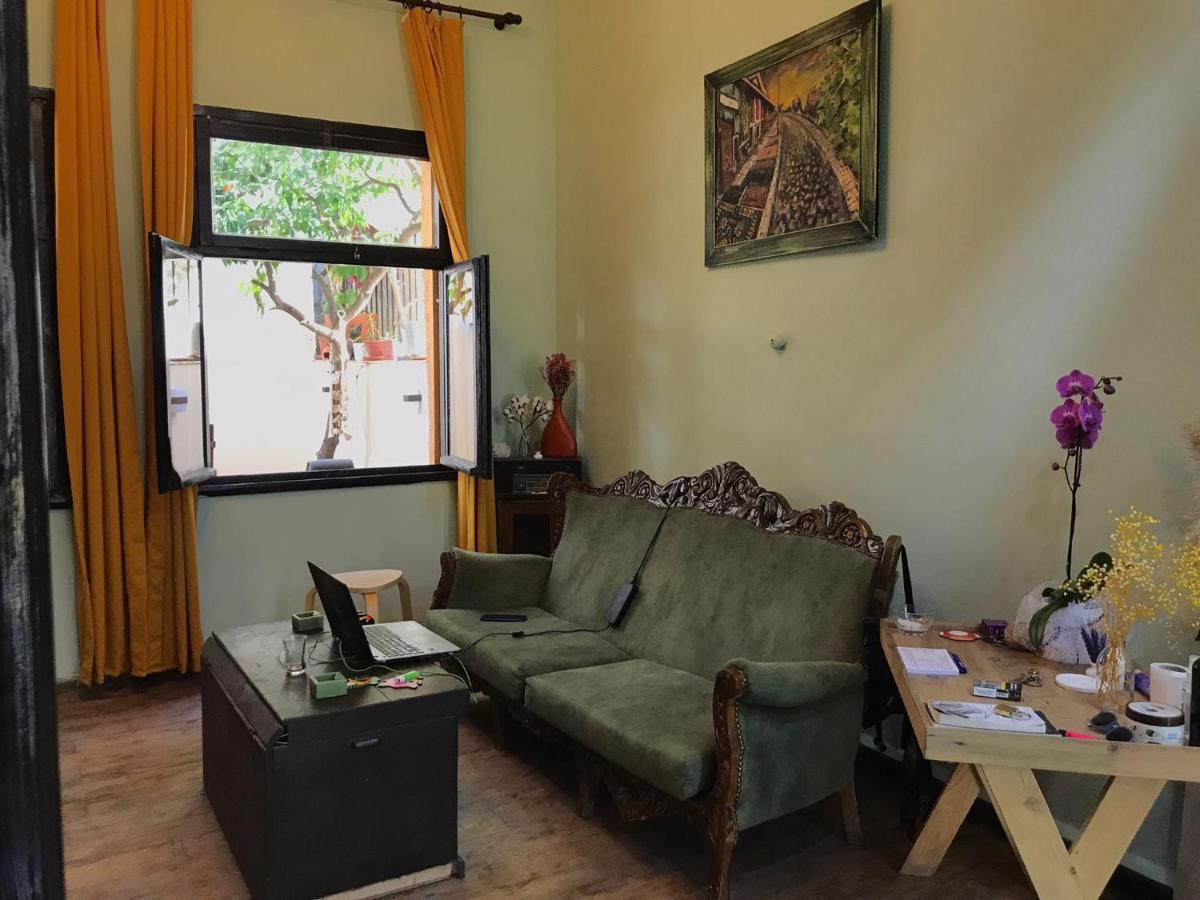 Auberge de jeunesse Titan House à İzmir Extérieur photo