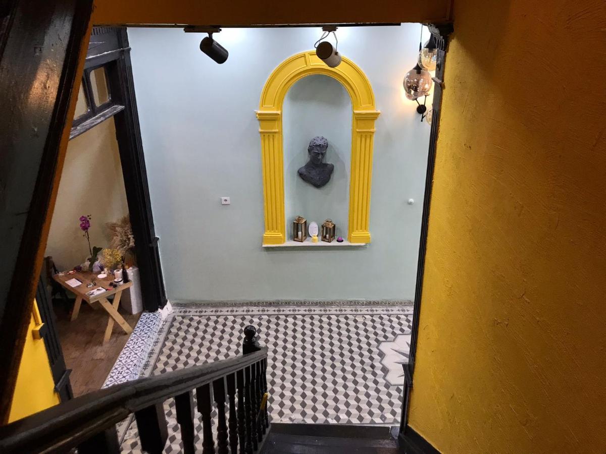 Auberge de jeunesse Titan House à İzmir Extérieur photo