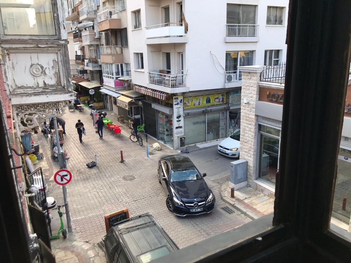 Auberge de jeunesse Titan House à İzmir Extérieur photo