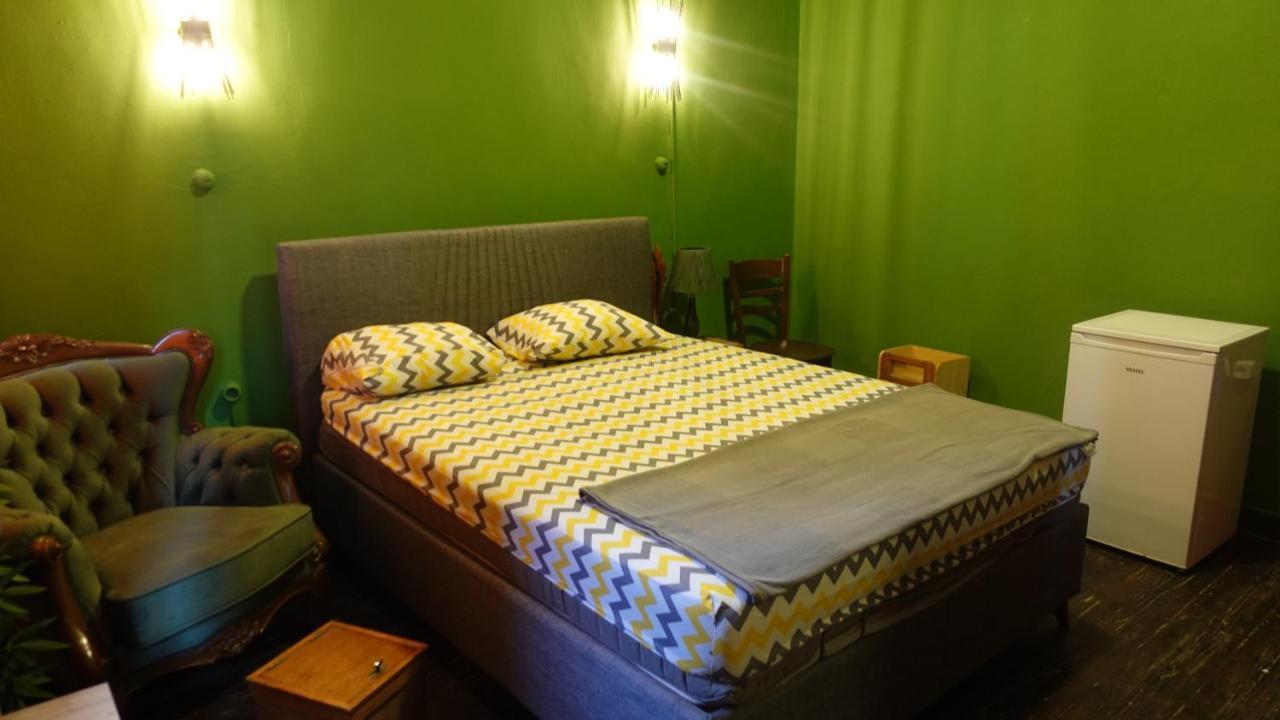 Auberge de jeunesse Titan House à İzmir Extérieur photo